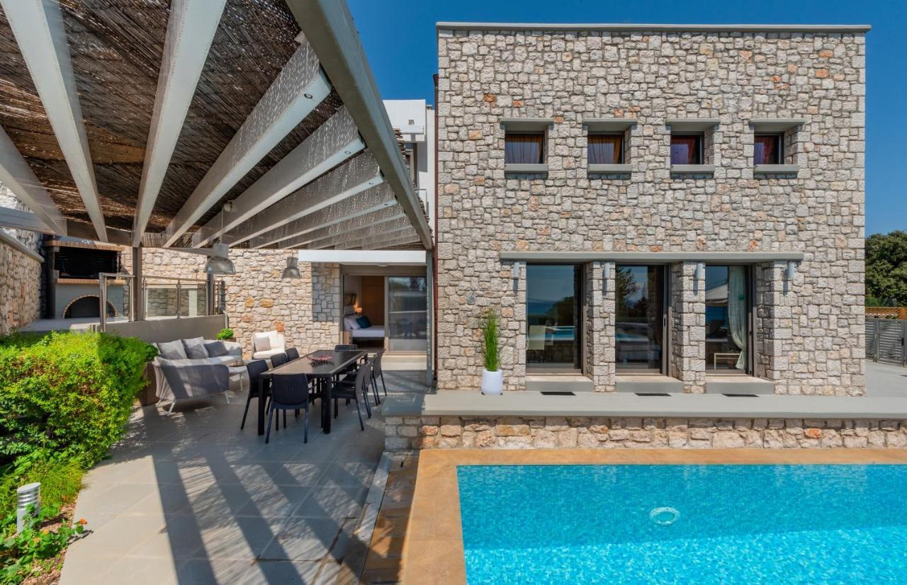 Costamare - Enjoy Lazy Days On The Private Pool-jacuzzi Pefki