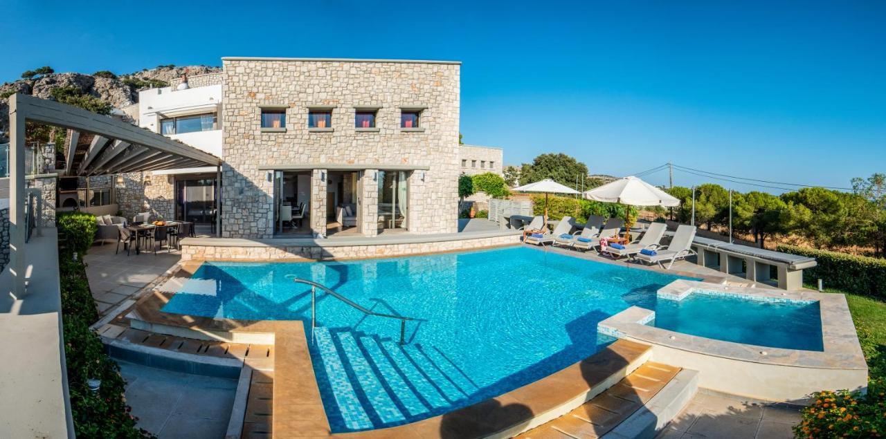 Costamare - Enjoy Lazy Days On The Private Pool-jacuzzi *