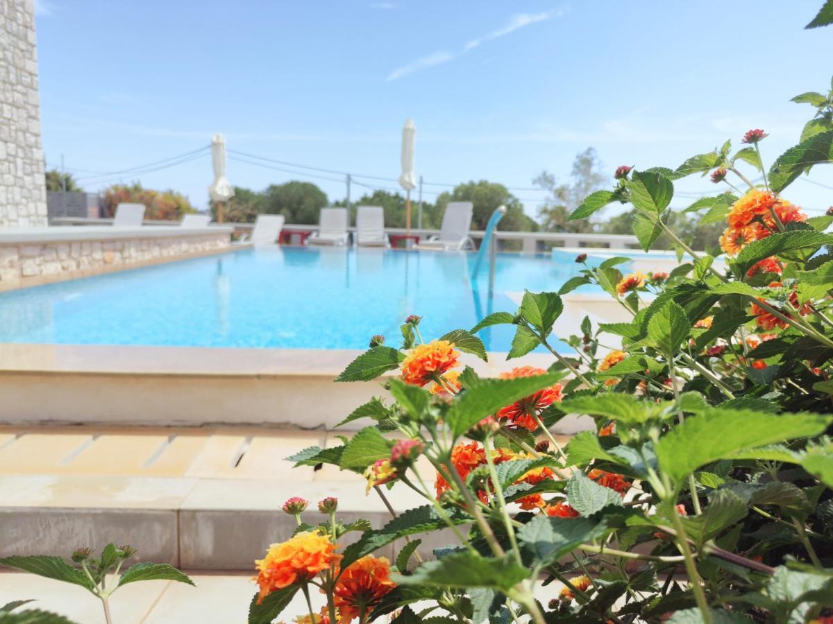 Villa Costamare - Enjoy Lazy Days On The Private Pool-jacuzzi Pefki