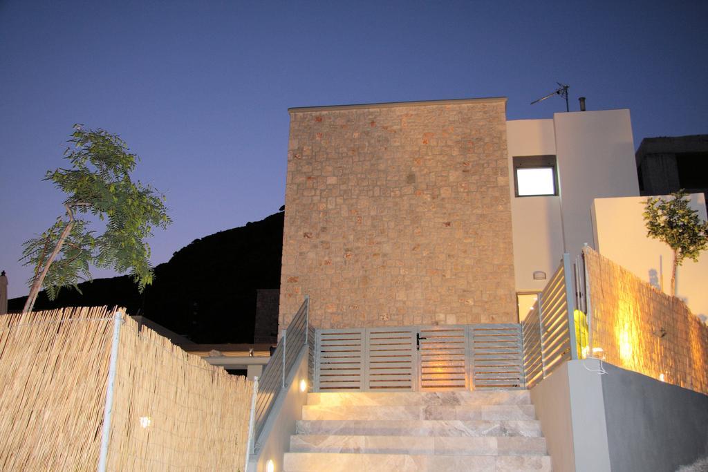 Costamare - Enjoy Lazy Days On The Private Pool-jacuzzi *